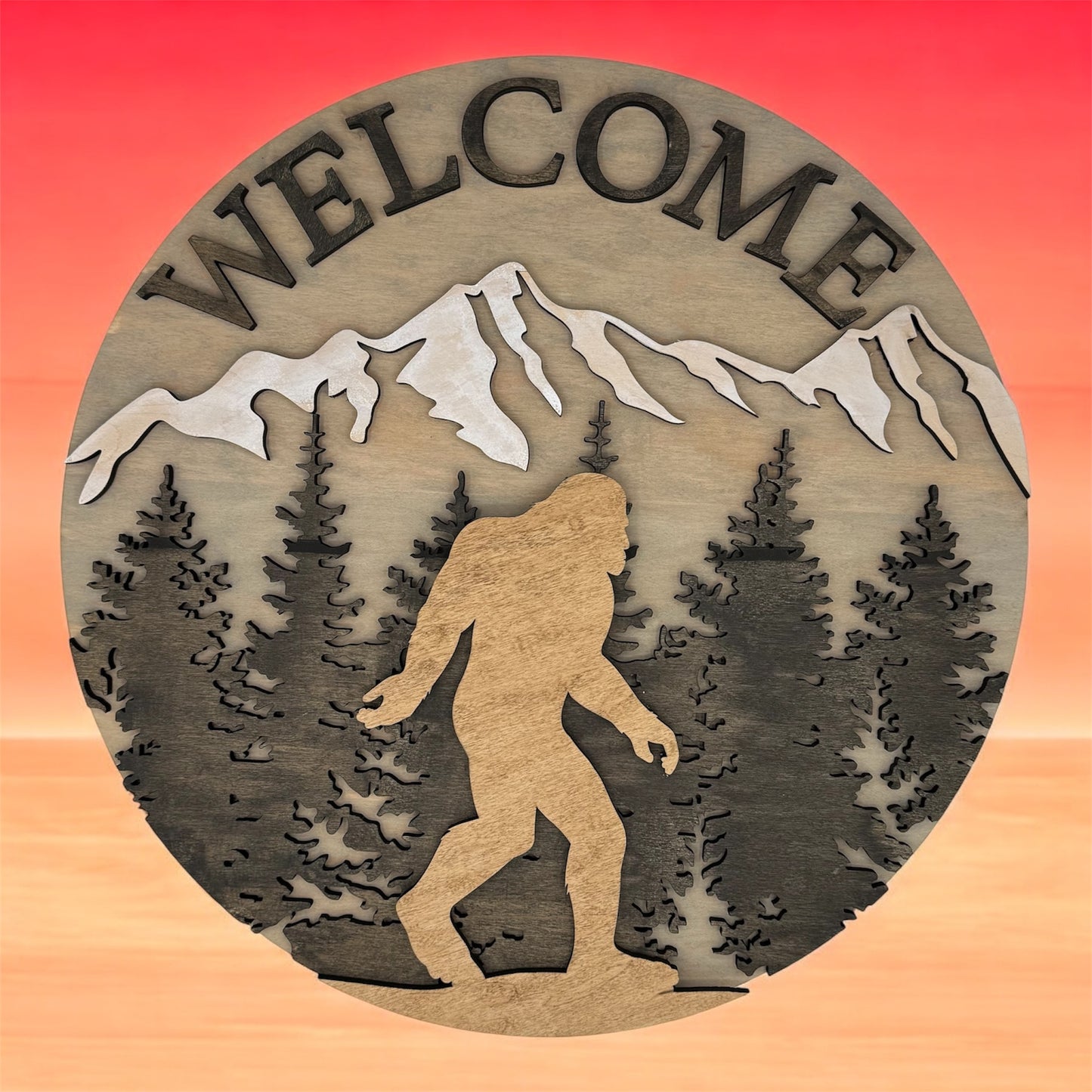 Sasquatch Sign with Mountain Background š²šļøš£
